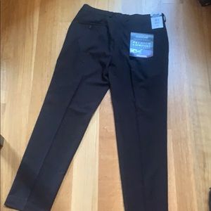 Haggar | Slim Fit | Black Dress Pant | 32W x 29L